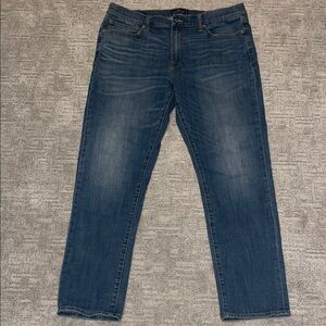 MENS LUCKY BRAND RELAXED FIT JEANS! W38 L34 New w/o tags